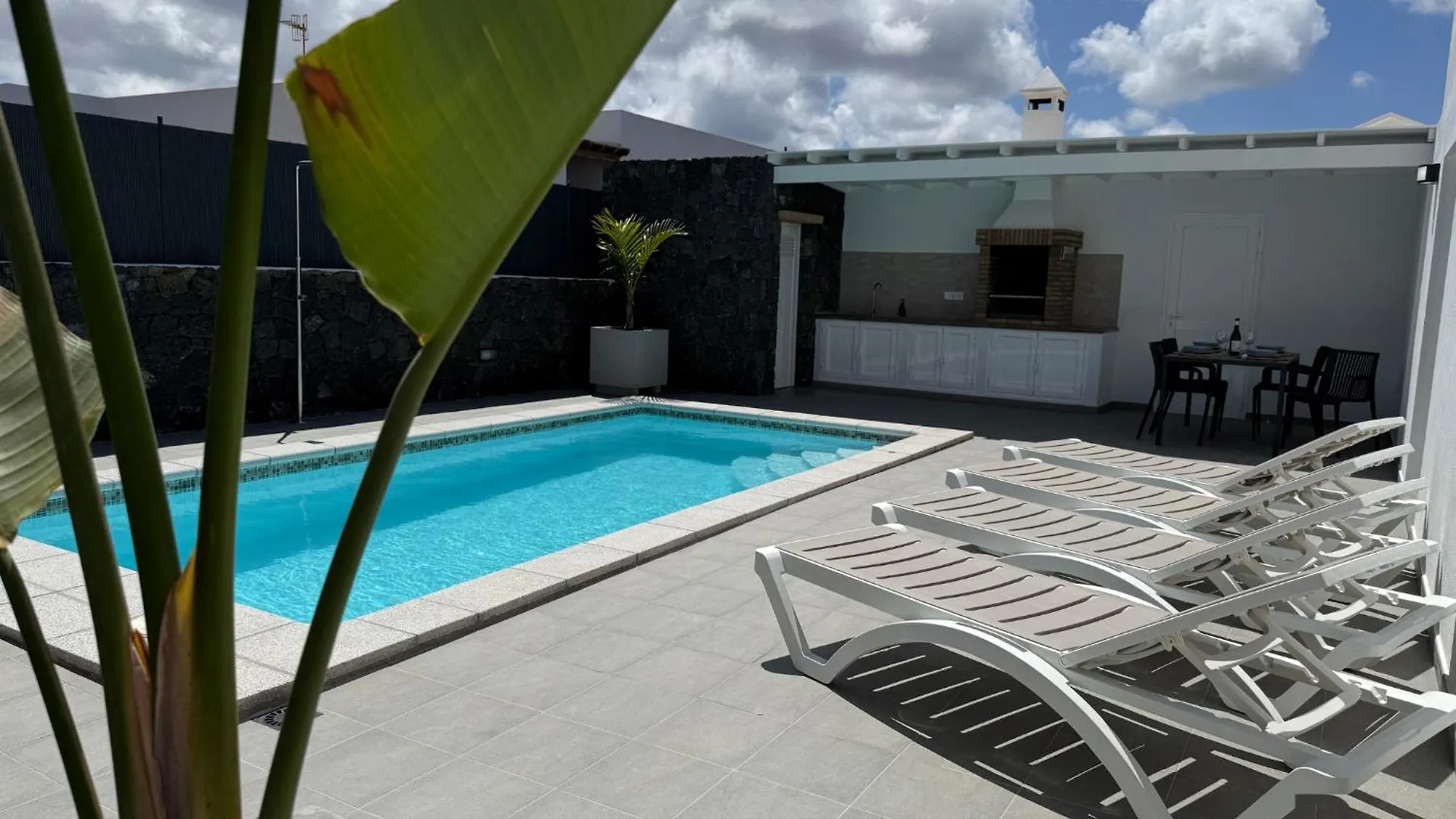 Villa El Rofero Tinajo